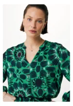 All over printed dress with gathered neckline - Image 4